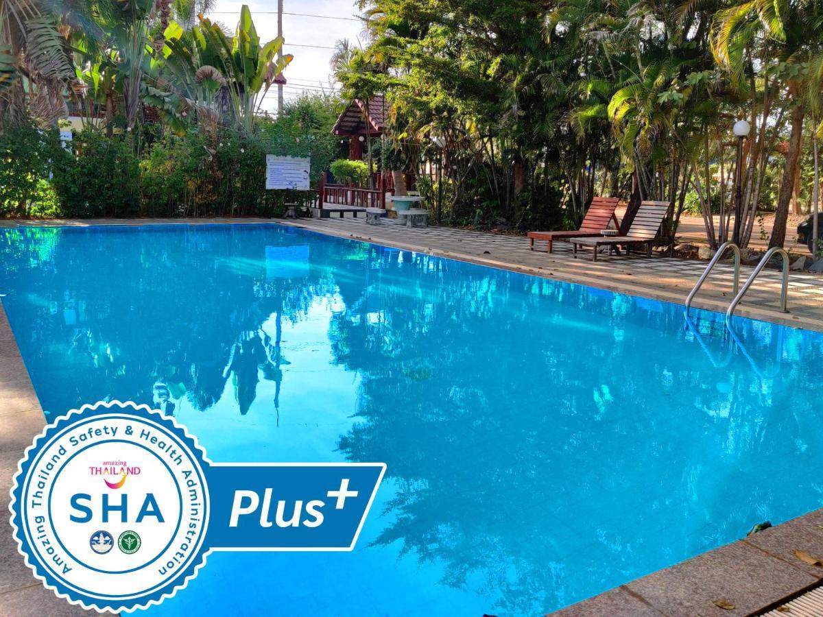 Thong Paeka Hotel Prasat Eksteriør billede